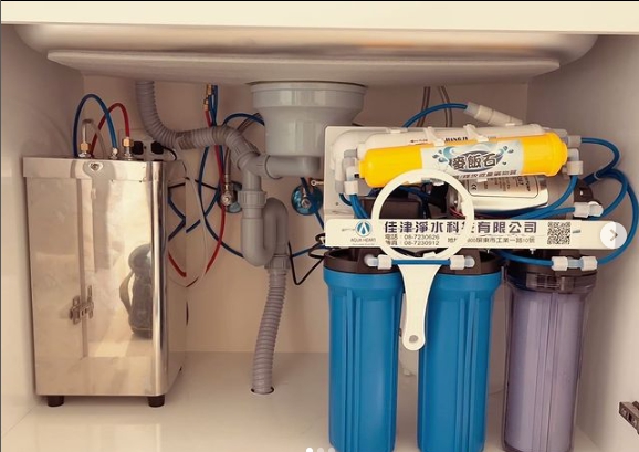 雙溫觸控式廚下淨水器 | 純淨健康的廚房必備